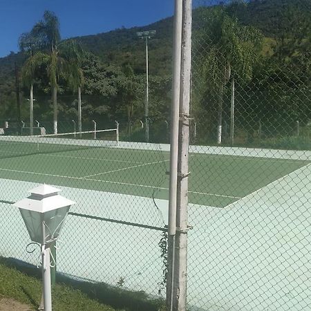 Lindo Flat Em Aguas De Lindoia Águas de Lindóia Buitenkant foto