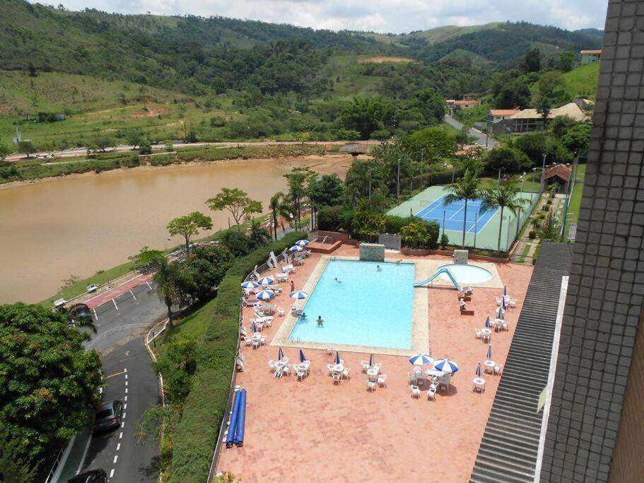 Lindo Flat Em Aguas De Lindoia Águas de Lindóia Buitenkant foto